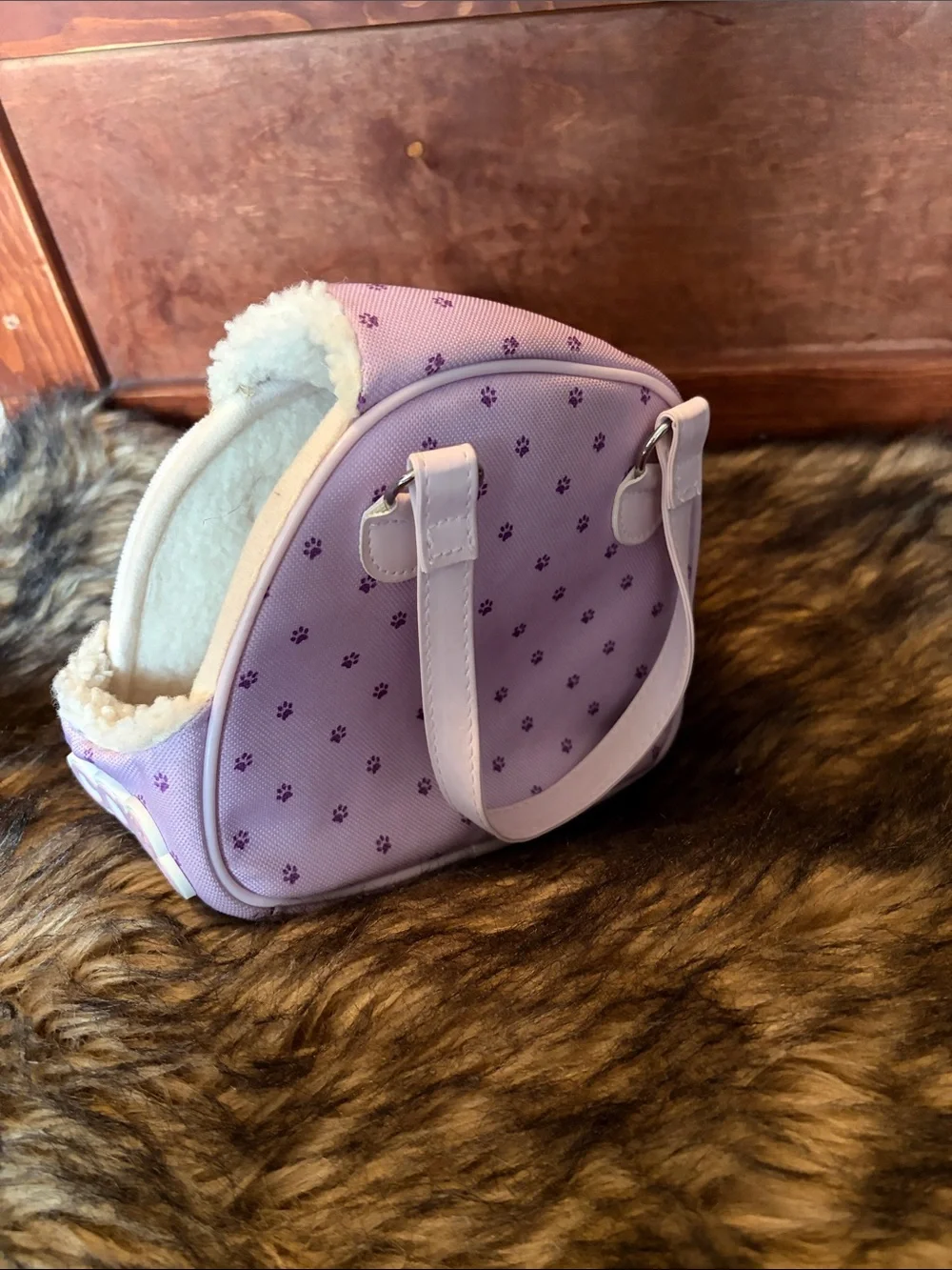Our Generation Pet Carrier Purple Pawprints Hop In 18